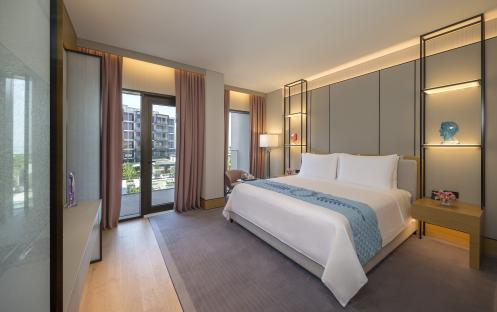 Premium Resort King Suite 1